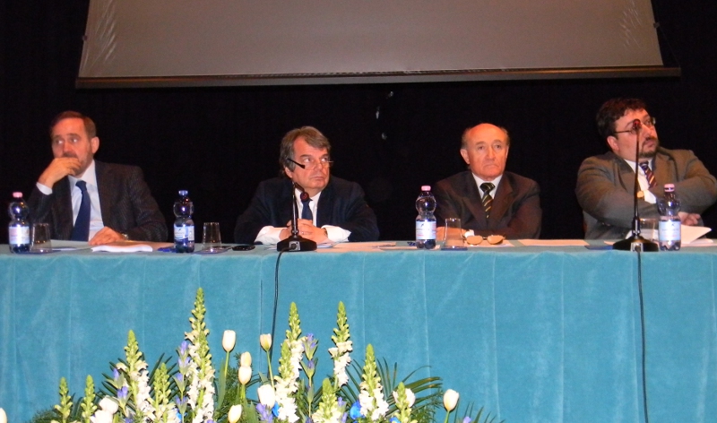 Congresso del PDL: la città di Lecco si tinge di azzurro