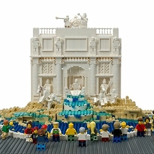 Da Lecco a Roma, una Fontana di Trevi costruita con i Lego
