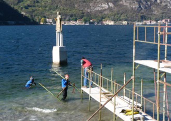 Via i lavori per pulire la statua del patrono “dedicati al piccolo Nicolò di Abbadia”