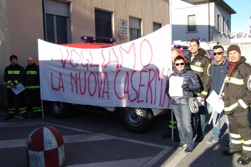 protesta vigili del fuoco - dicembre 2013 (2)