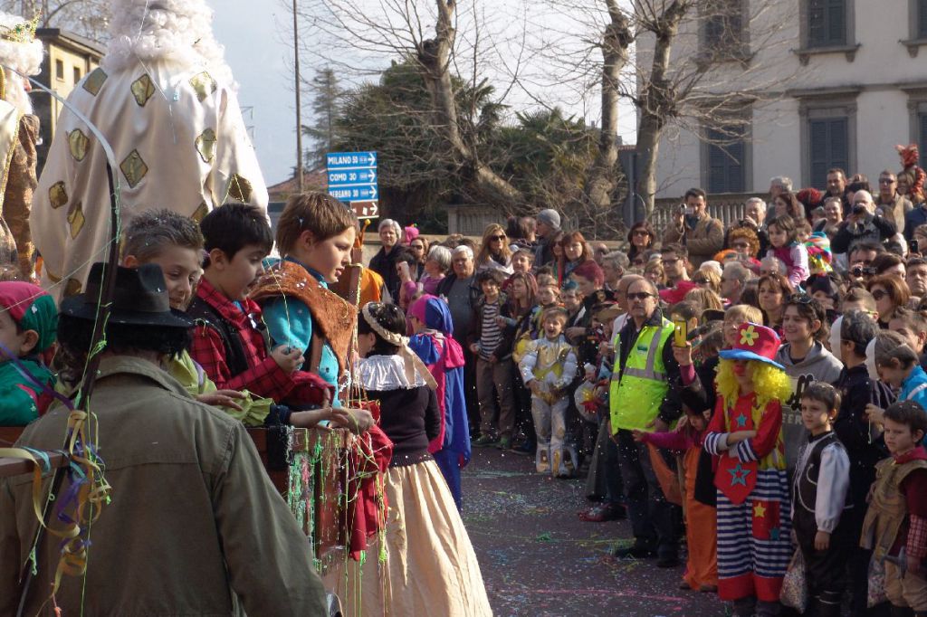 FOTO CARNEVALE - LECCO 2014 (44)