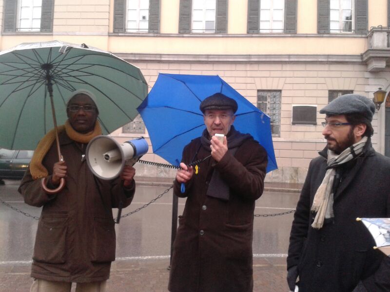 Presidio di solidarietà ai migranti: “Serve parità di diritti”