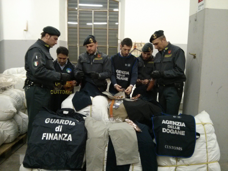 foto made in italy finanza