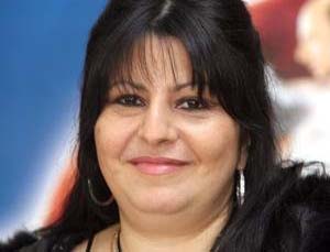 Leggermente si chiude con la comica Anna Maria Barbera