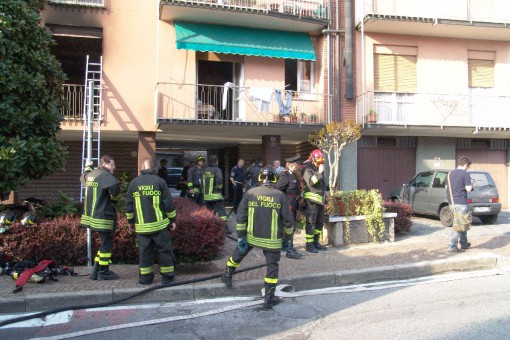 incendio Rovagnate 11 aprile 2014 (11)