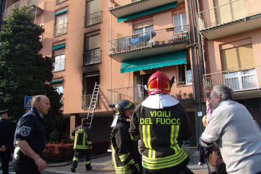 incendio Rovagnate 11 aprile 2014 (12)