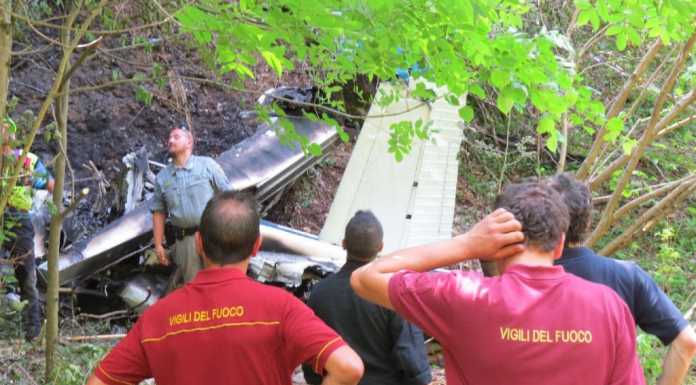 Aereo precipitato: due indagini per far luce sulla tragedia