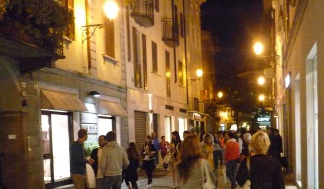 Animazione per i bimbi e show per il 3° Shopping di Sera