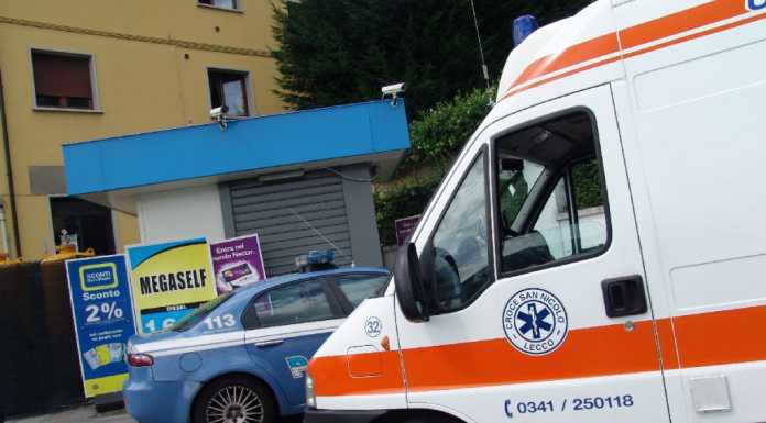 Tenta il furto di bici e si barrica in casa: scattata la denuncia