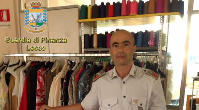 “Marchi… male”: blitz della Gdf in una sartoria cinese, sequestrati 2000 capi