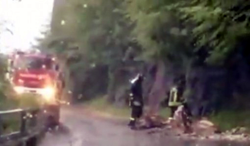 Frana a Oliveto: provinciale chiusa almeno fino a giovedì