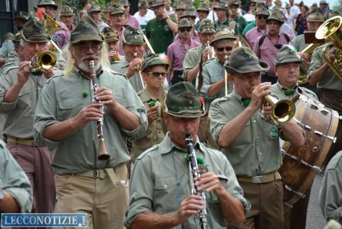 SFILATA 60ESIMO ALPINI BONACINA (14)