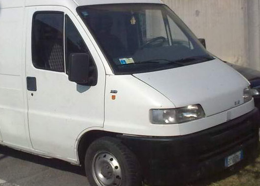 Lecco, allarme sul web: “Attenti ai due sul furgone, sono ladri”