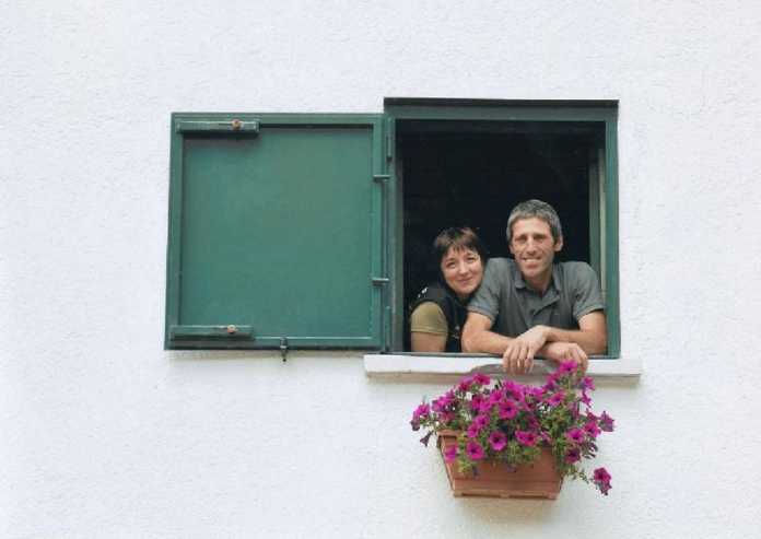 rifugio_Bogani_Grigna_ Moncodeno 1 Mariangela Buzzoni ed Enrico, dal 1994 gestori della