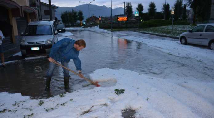 Ferragosto “bianco” per la grandine. Ancora allagamenti