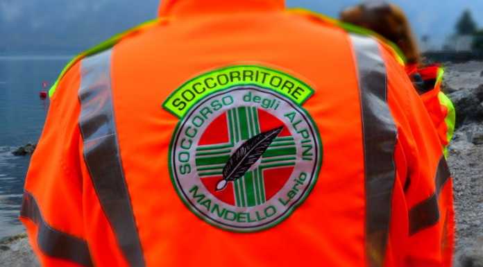 Mandello, il Soccorso degli alpini lancia il Progetto defibrillatori