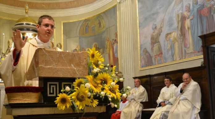 Somana, don Mattia Tomasoni celebra Sant’Abbondio