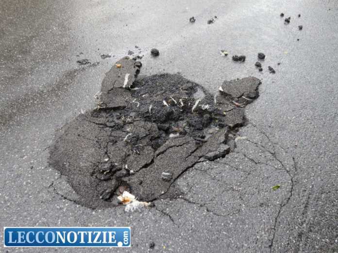 buca_strada_lecco (3)