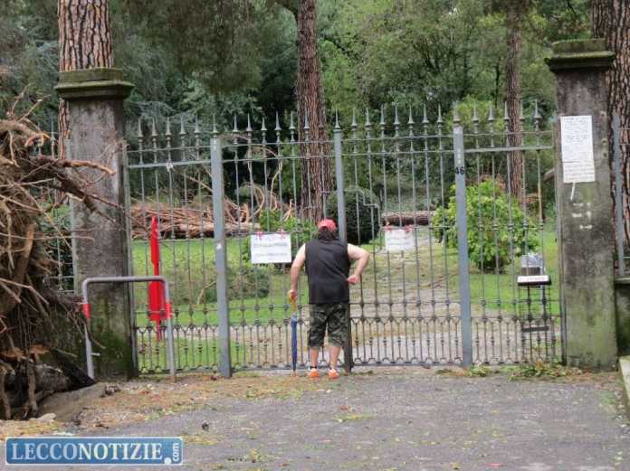 maltempo_maggianico_villa gomes_villa_ponchielli_tromba_aria (40)