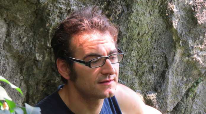 Il 1° libro di Leone Silva, lo scrittore che vive in una grotta