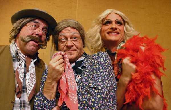 I Legnanesi, tutto esaurito e applausi a Villa Vergano