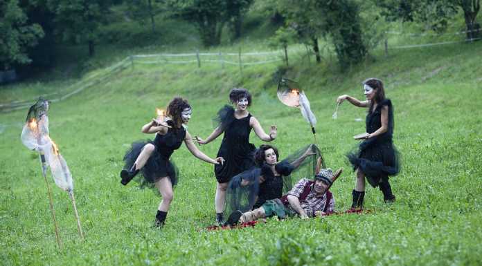 Varenna, i parchi di due Ville per un unico spettacolo teatrale