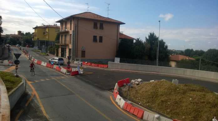 Monticello: attivato un nuovo rondò sulla SP51 della Santa