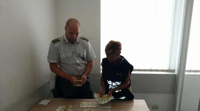 74enne romana fermata al valico di frontiera con 64mila €