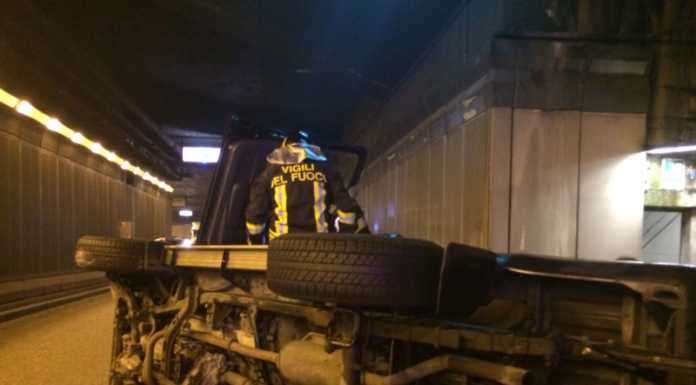 SS36, ribaltamento nell’attraversamento di Lecco