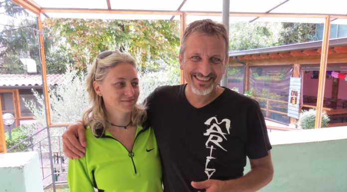 Taglio della torta alla Marilyn, ‘Lele’ Bodega festeggia 20 anni di attività