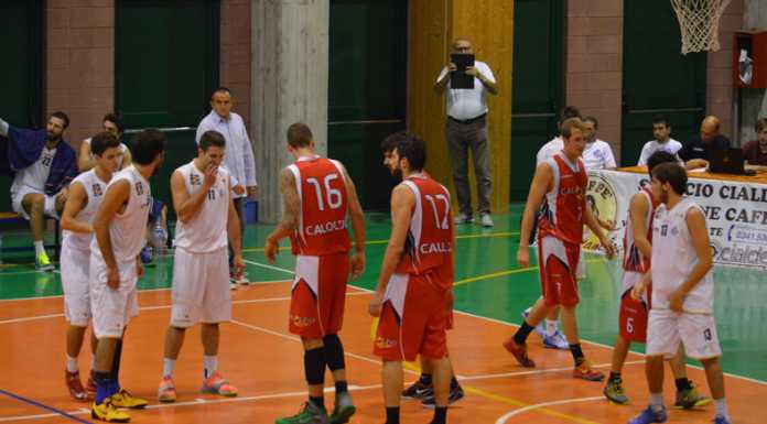 Basket DNC. Serata grigia per Calolzio e Olginate