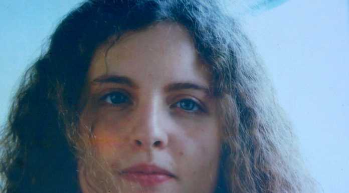 Mandello piange Elisa, 21 anni soltanto. “Ti vogliamo bene”