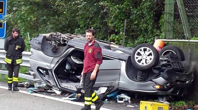 Auto si ribalta, muore un bimbo: accertata la dinamica