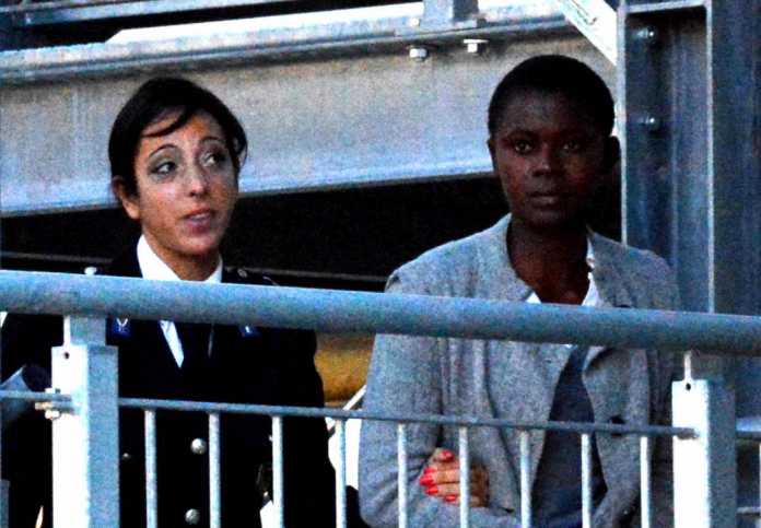 aicha - tribunale (4)