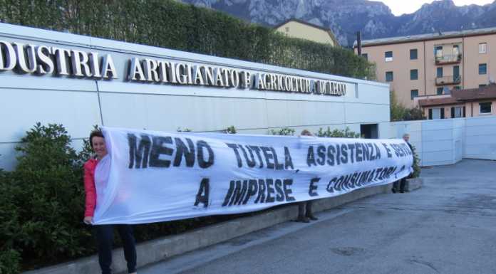 Tagli del Governo al Sistema Camerale, la protesta dei dipendenti