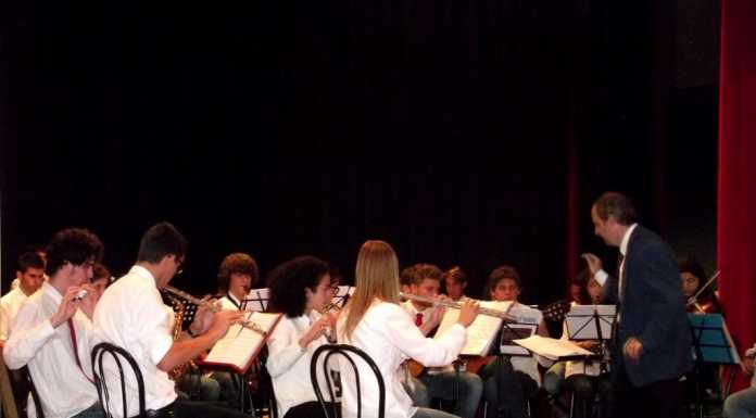 Lecco inaugura l’anno scolastico: “Studiate per restare uomini liberi”