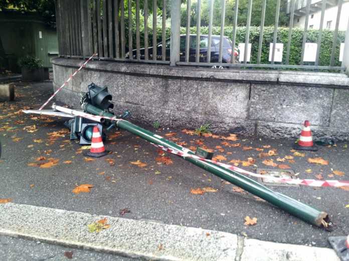 piazza cermenati semaforo