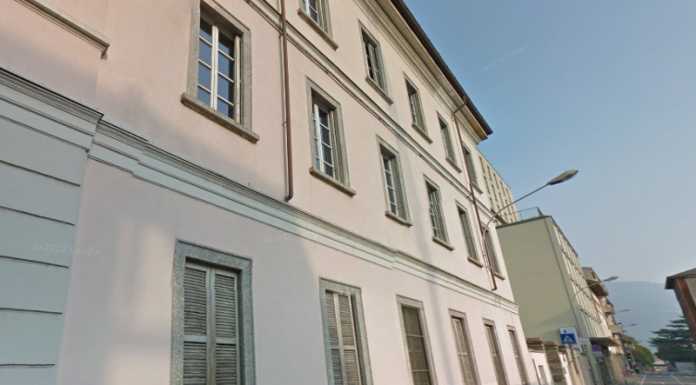 Crollo alla Tommaso Grossi: la causa un controsoffitto di malta