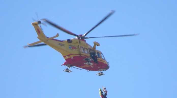 S. Martino: elisoccorso al lavoro, recuperato l’infortunato (VIDEO)