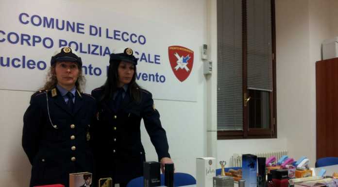 Venditori abusivi: controlli città, sequestrati dei profumi