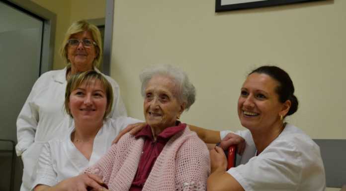 Mandello, casa di riposo in festa per i 103 anni di Jole Viganò