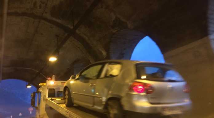 Incidente nel pomeriggio sulla SS36, in direzione Sud, all’altezza di Abbadia