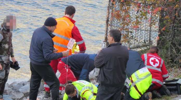 Perde i sensi durante l’immersione: grave giovane apneista