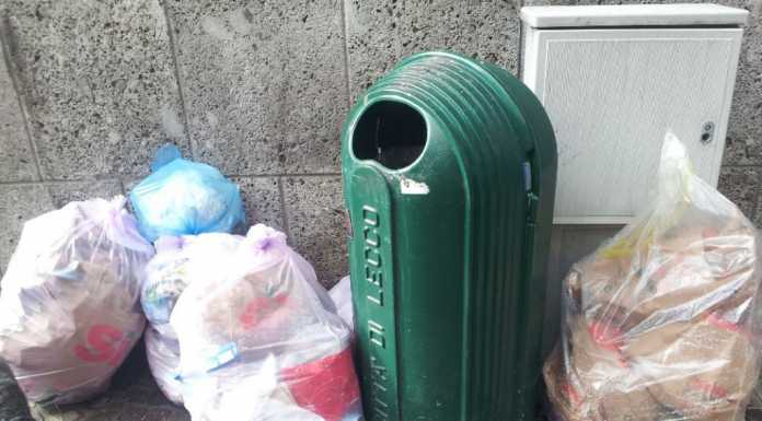 Rifiuti, “ok” dal Comune: un giorno in più per il cartone in centro