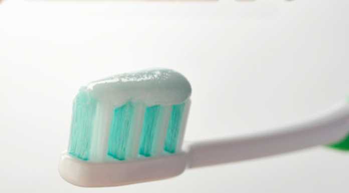 La salute vien mangiando. Dieta & salute dentale