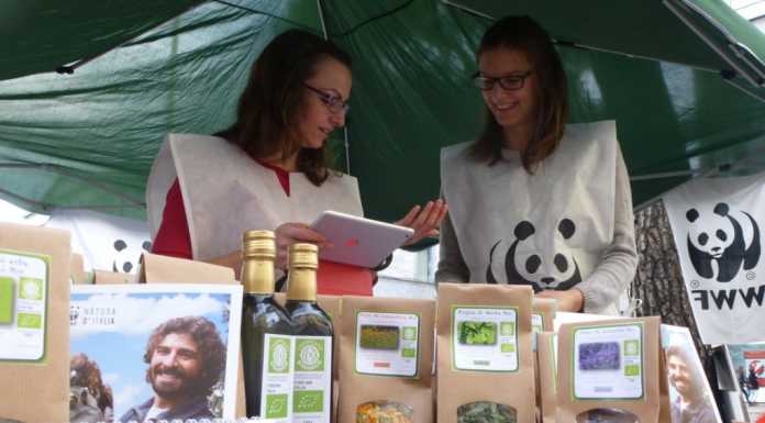 WWF: a Lecco raccolti mille euro contro i “Crimini di Natura”