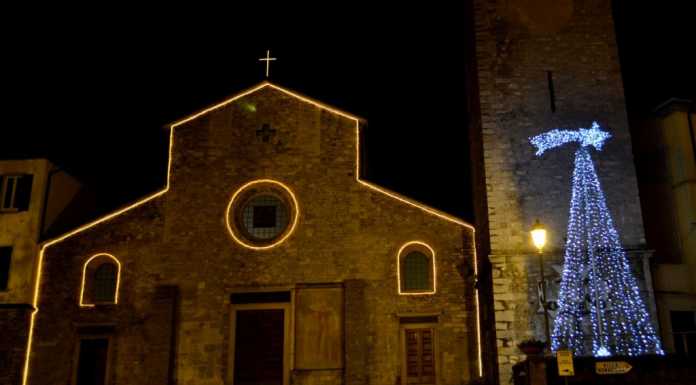 Il Natale “accende” Varenna. In scena eventi e luminarie