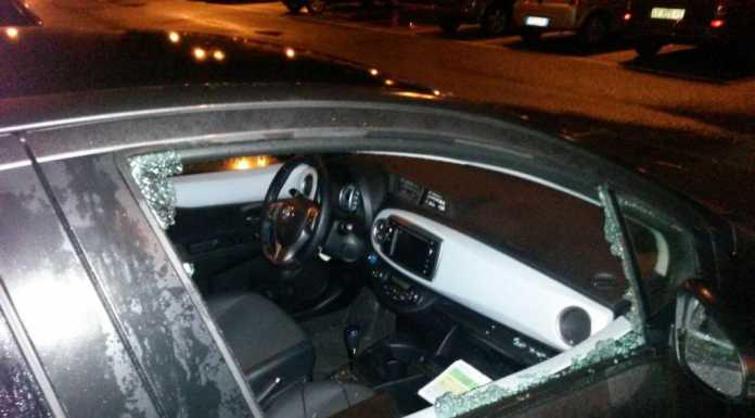 Raid dei ladri in città: danneggiate e “ripulite” 16 auto