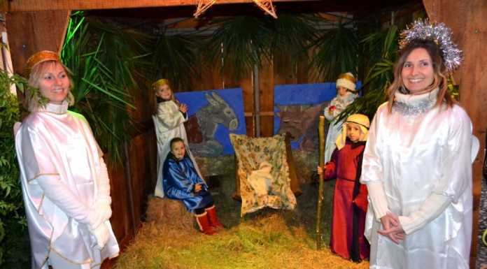 Lierna, bravissimi i bimbi del presepe vivente (FOTO)