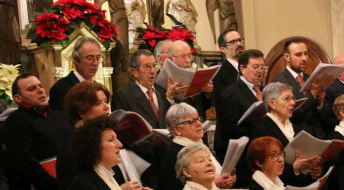 Musica e solidarietà, Mandello applaude coristi e strumentisti
